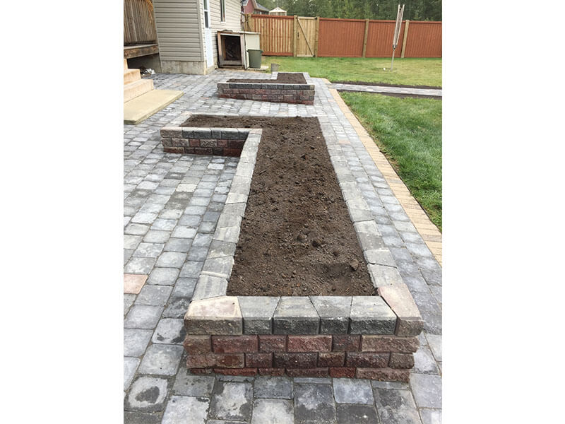 Retaining-wall-10_0011_File_003